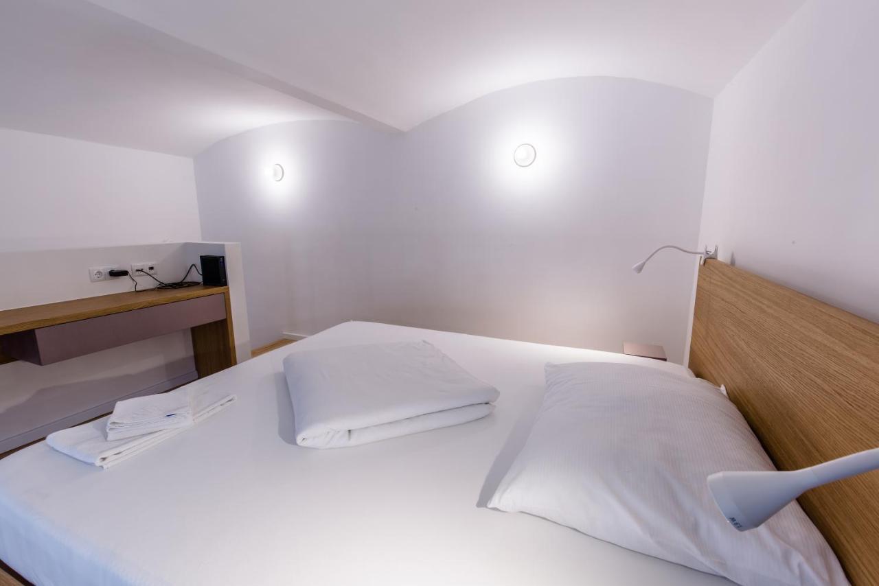 Grosszuegiges Apartment Mit Lounge Naehe Naschmarkt Vienna Exterior photo